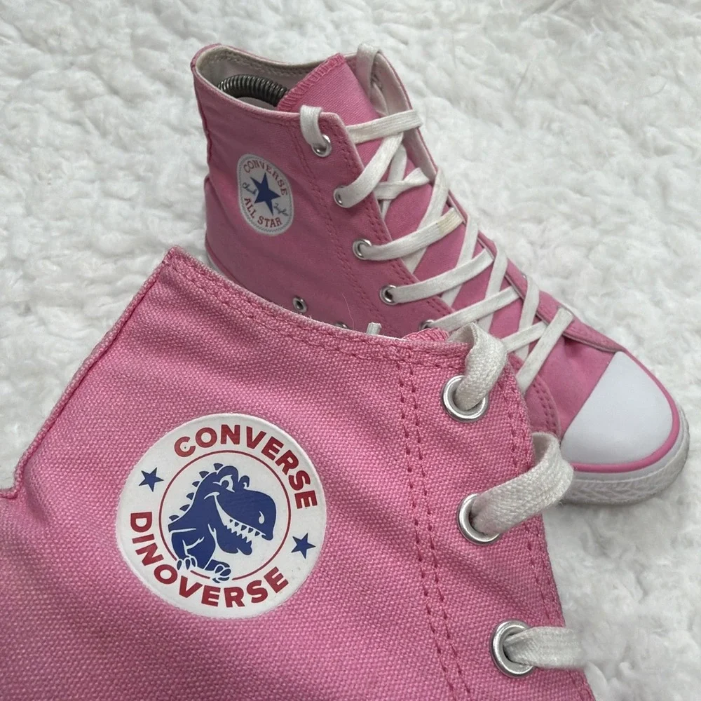 Converse DINOVERSE Chuck Taylor All Star Hi Tops•Junior Size 5.5 Dino Pink Rare!